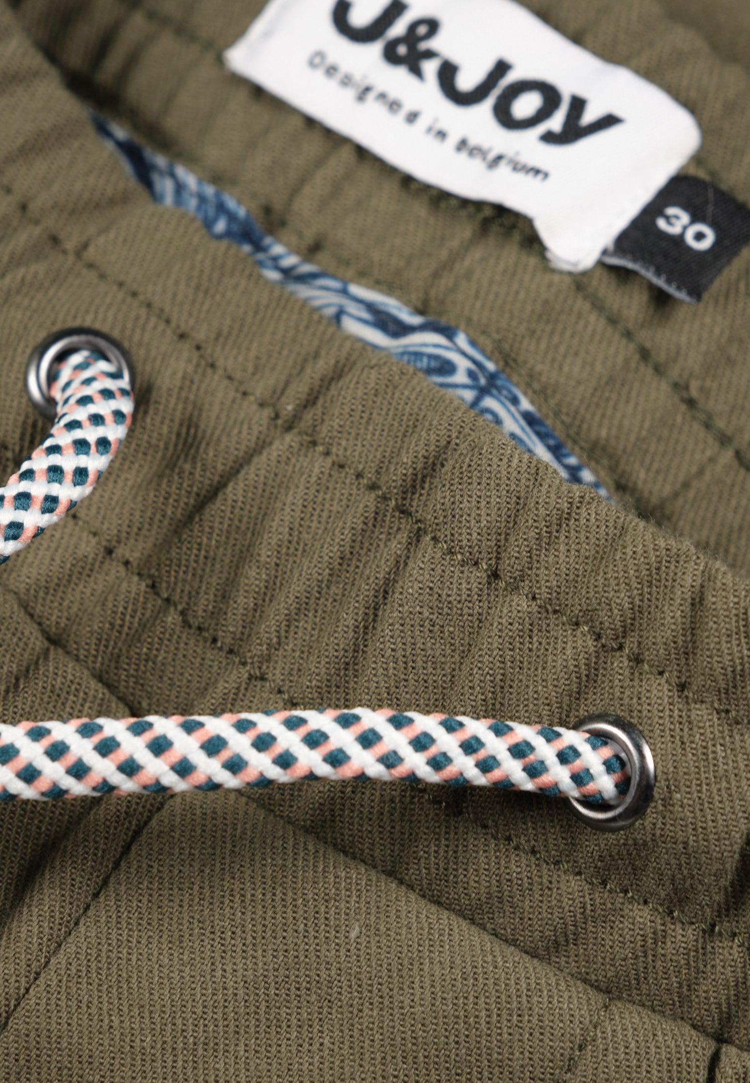 Short homme kaki en coton taille élastiquée avec cordon – Image 5