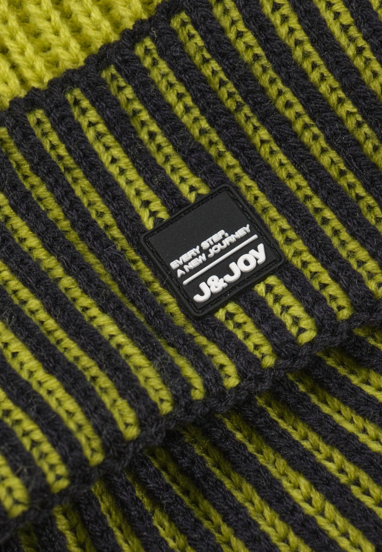 Bonnet garçon bleu marine et citron – Image 2