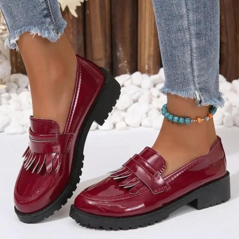 mocassin orthopédique femme vernis à franges – Image 5