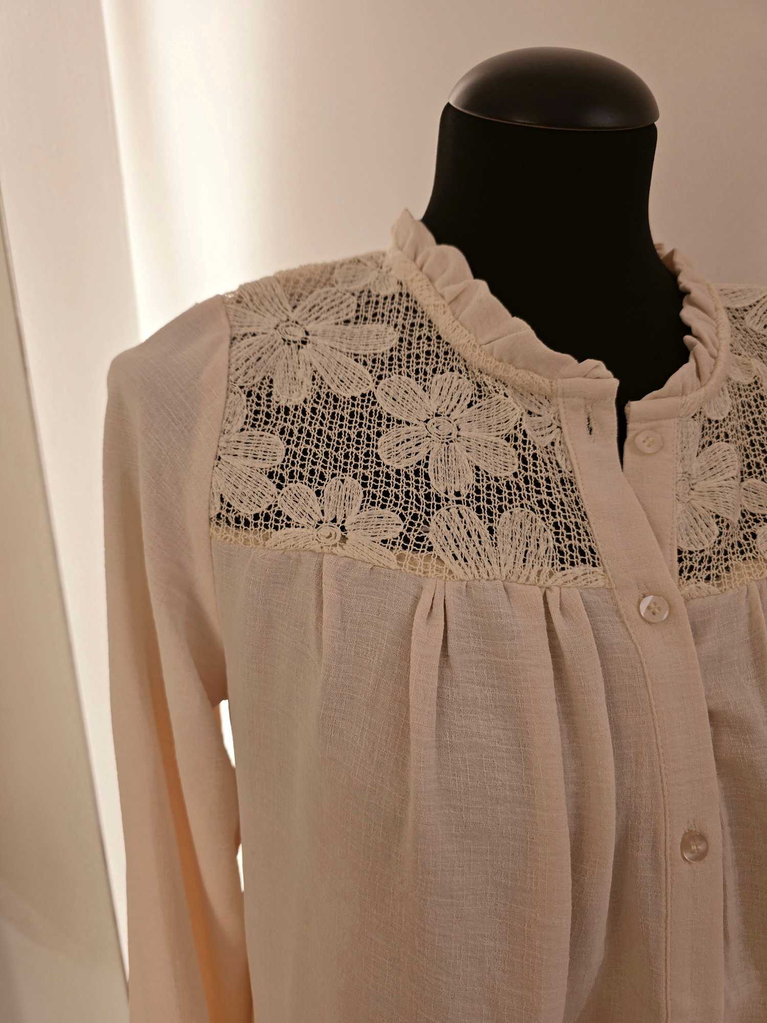 Chemisier avec dentelle – Image 5