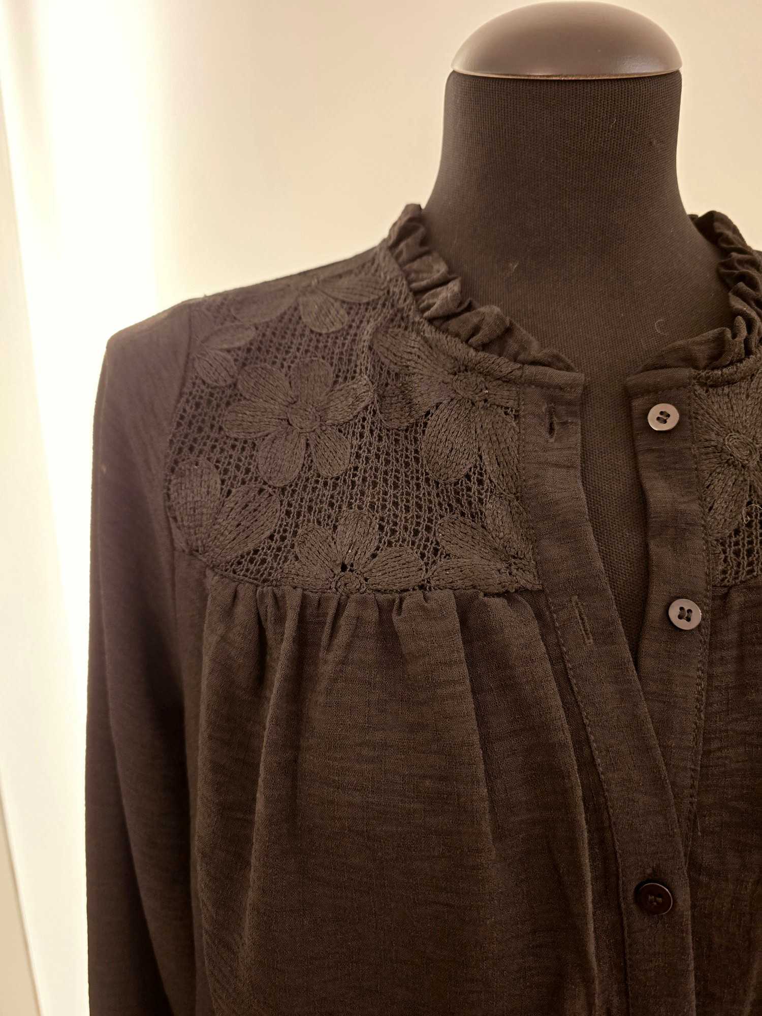 Chemisier avec dentelle – Image 6