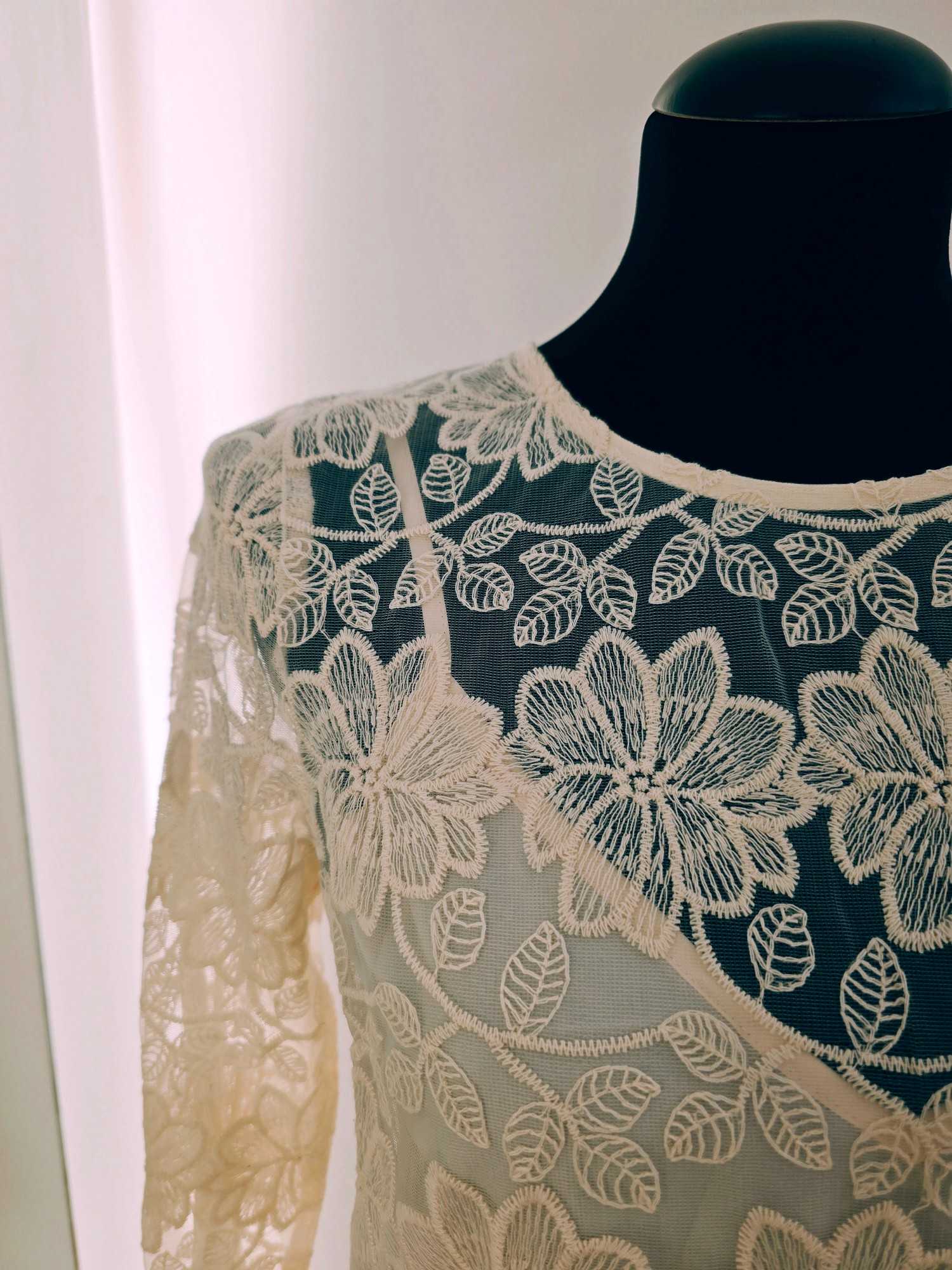 Blouse dentelle fleurs ivoire – Image 5