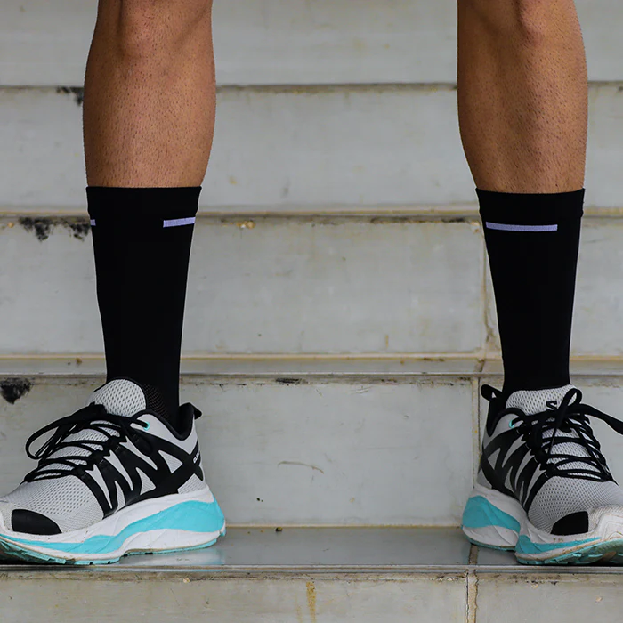 Chaussettes Running Hautes - La Hipster Noir – Image 5