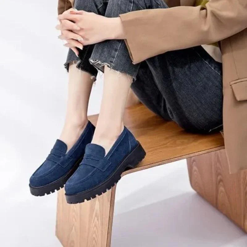 mocassin orthopédique femme compensés en daim – Image 6