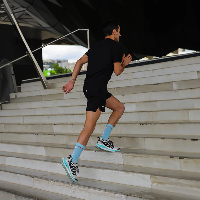 Chaussettes Running Hautes - La Hipster Ciel – Image 5